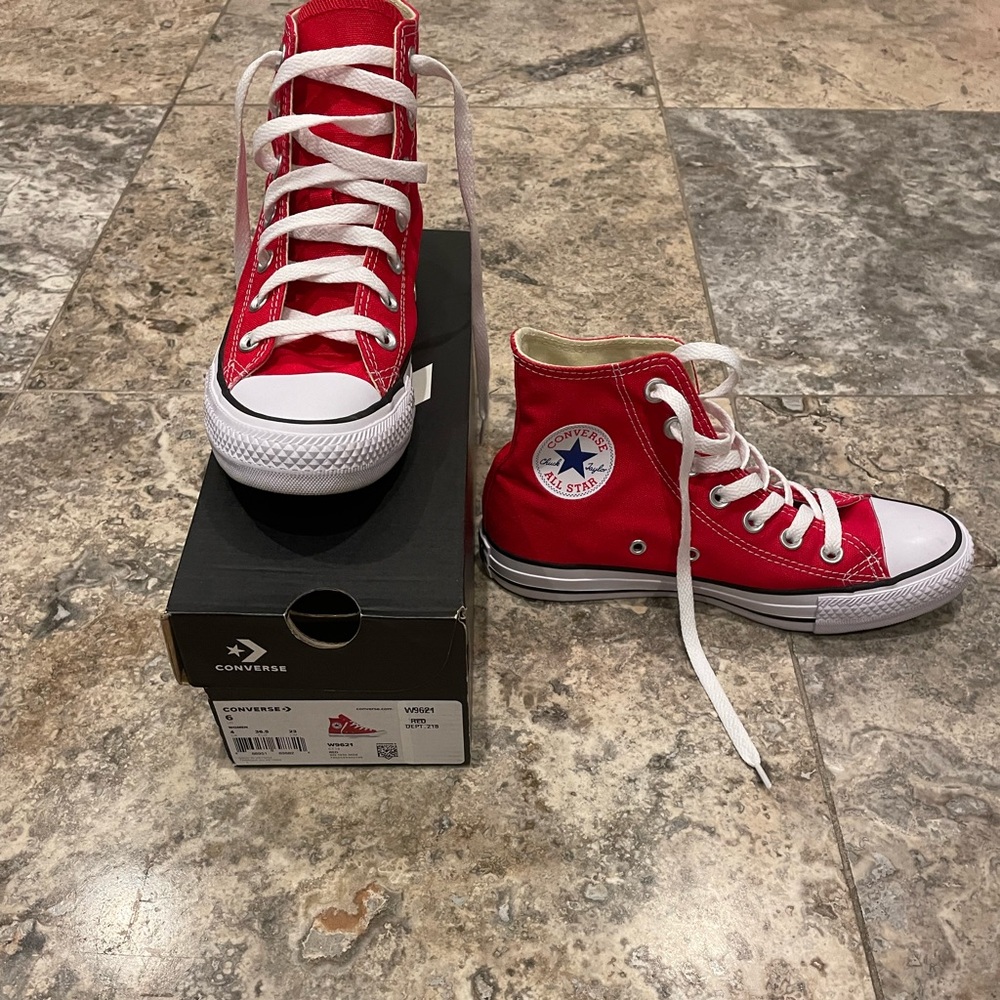 Women's Converse Chuck Taylor High Top Casual Shoes